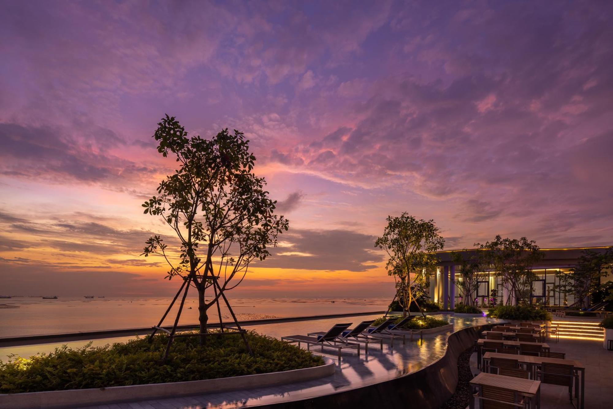 S Sriracha Hotel & Residence Si Racha Dış mekan fotoğraf