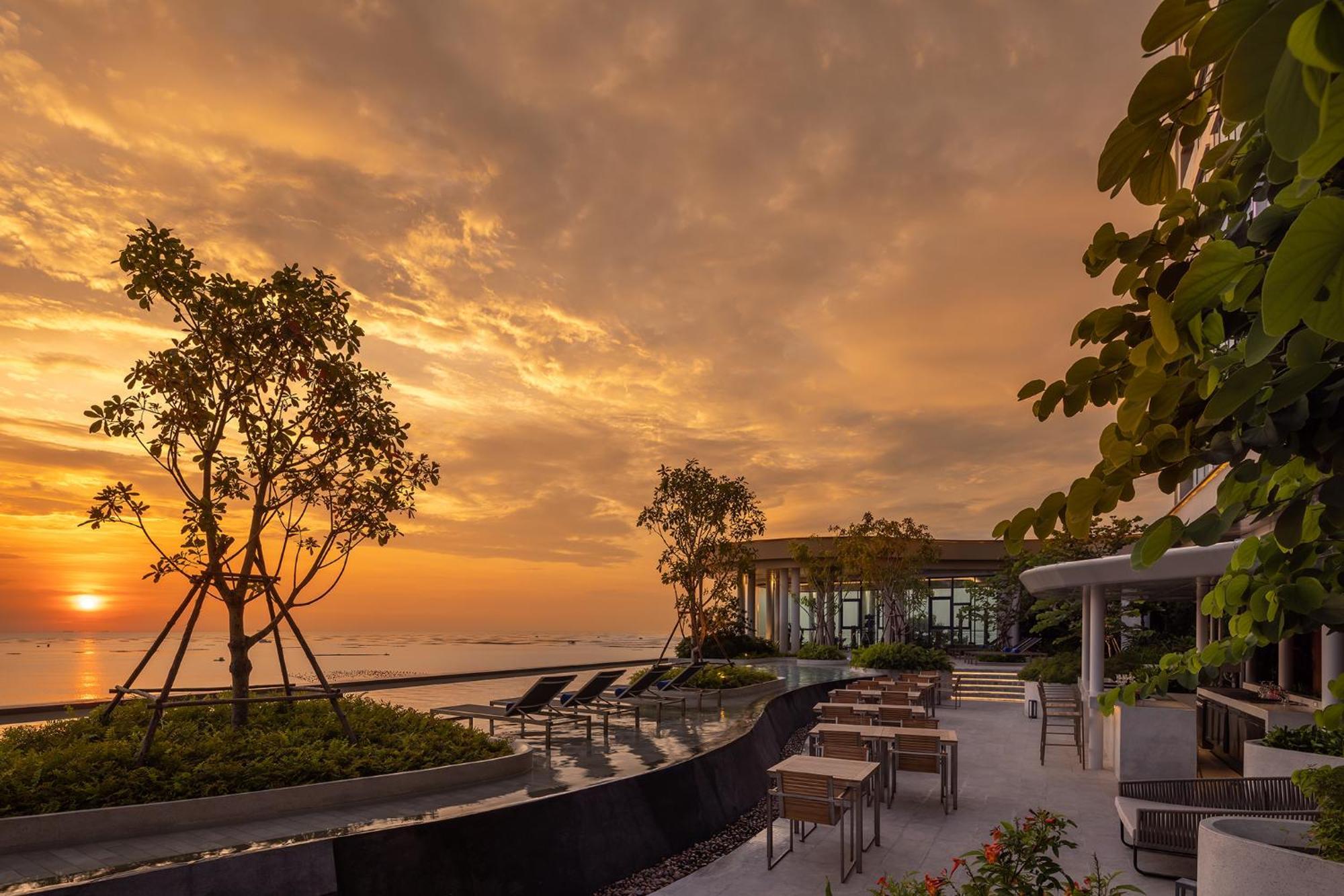 S Sriracha Hotel & Residence Si Racha Dış mekan fotoğraf