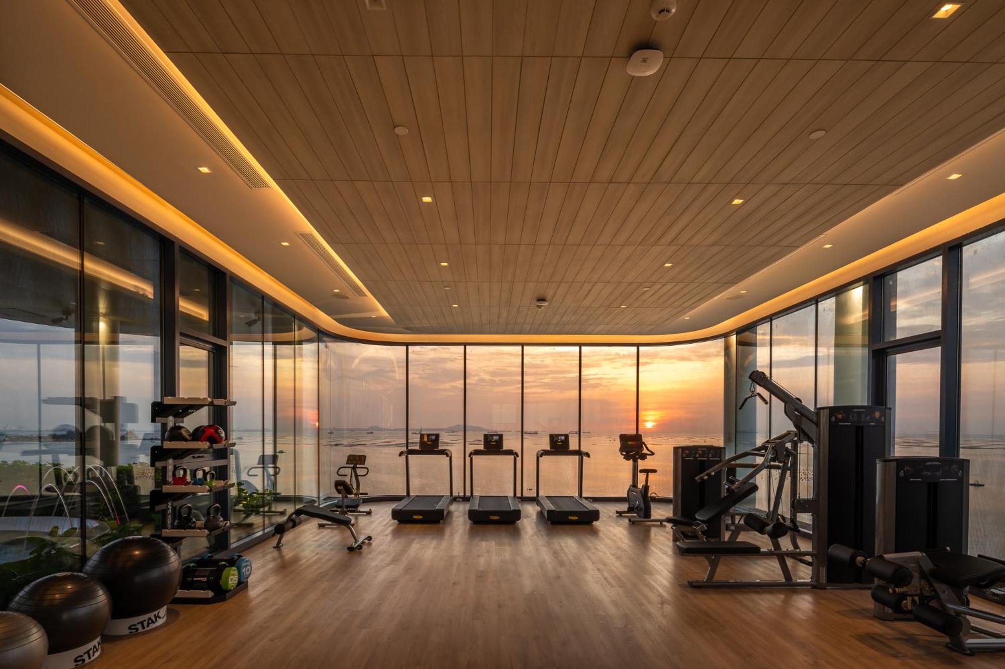 S Sriracha Hotel & Residence Si Racha Dış mekan fotoğraf